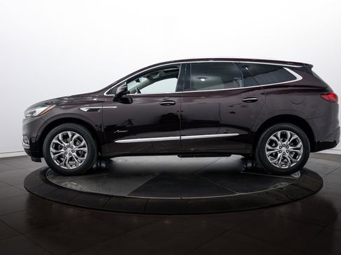 Used 2021 Buick Enclave Avenir w/ Avenir Technology Package image 6