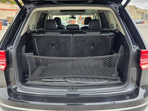 Used 2018 Volkswagen Atlas SEL FWD image 14