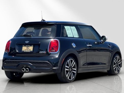 Used 2023 MINI Cooper S FWD image 4