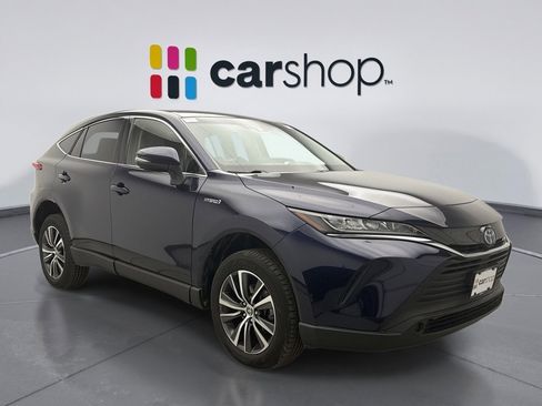 Used 2021 Toyota Venza LE w/ Carpet Mat Package (TMS) image 5