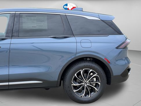 New 2026 Lincoln Nautilus Premier w/ Equipment Group 102A AWD/4WD image 30