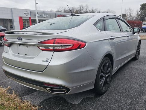 Used 2018 Ford Fusion SE w/ Equipment Group 201A image 2