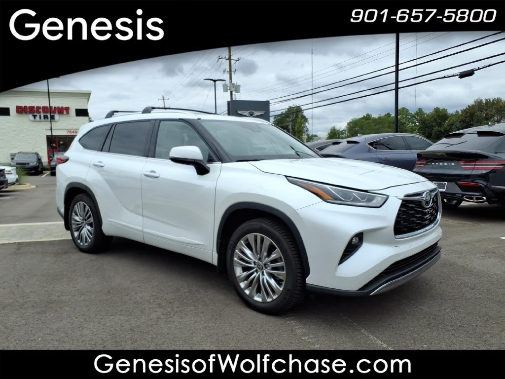 Used 2022 Toyota Highlander Platinum AWD/4WD image 7