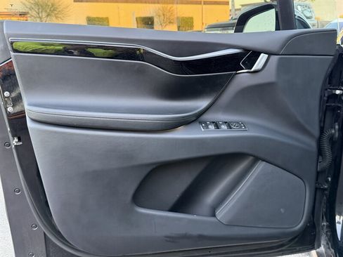 Used 2017 Tesla Model X P100D image 33