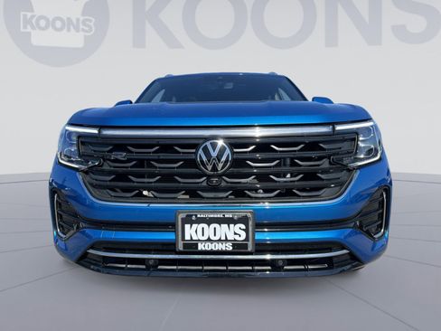 Used 2024 Volkswagen Atlas Cross Sport SEL Premium R-Line AWD/4WD image 19