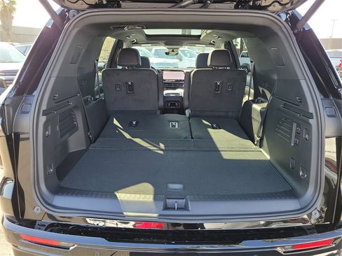 New 2026 Chevrolet Traverse RS image 21