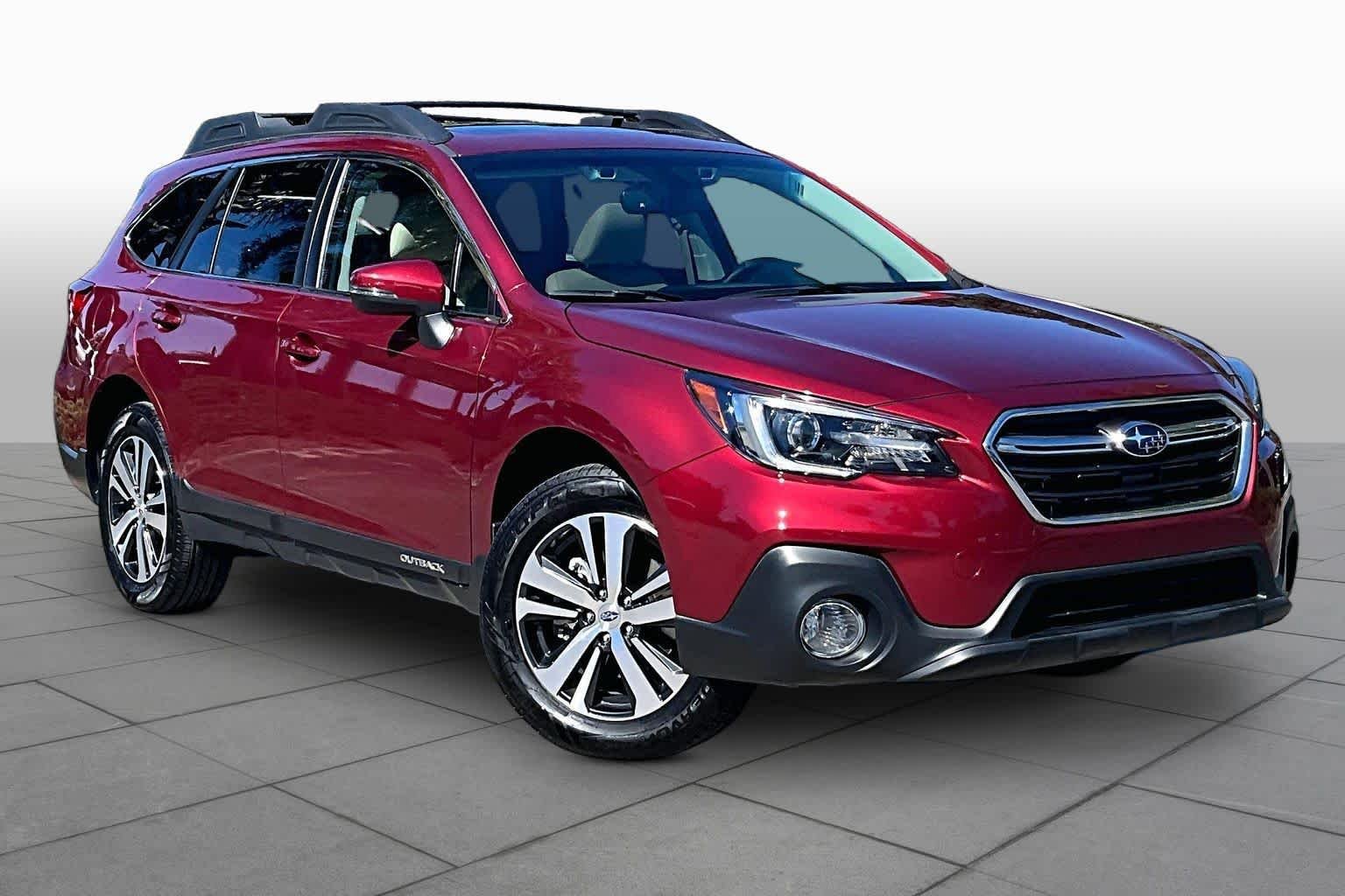 Used 2019 Subaru Outback 2.5i Limited AWD/4WD image 3