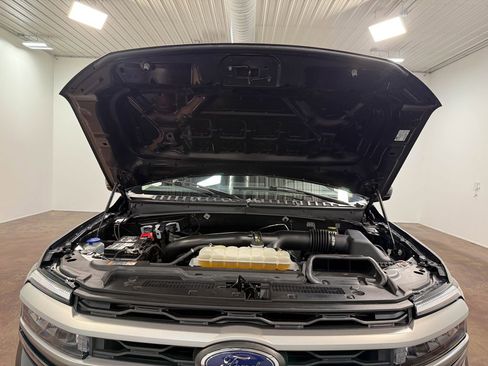 Used 2024 Ford Expedition Max XLT RWD image 19