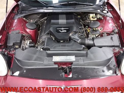 Used 2004 Ford Thunderbird Deluxe image 9