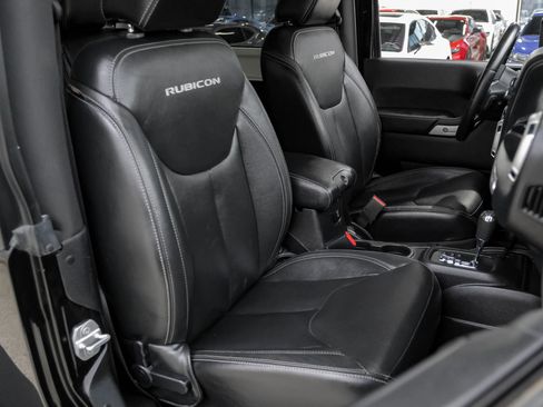 Used 2016 Jeep Wrangler Rubicon AWD/4WD image 42