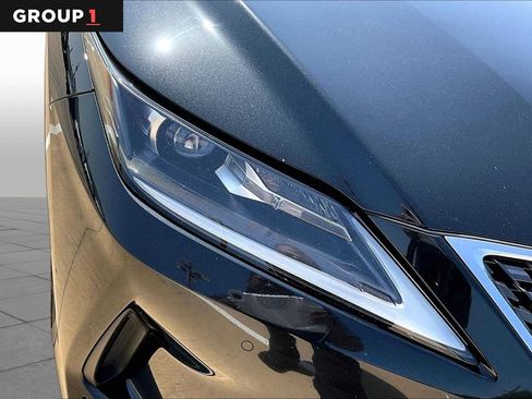 Certified 2022 Lexus RX 450hL AWD w/ Premium Package image 28