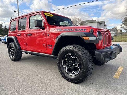 Used 2022 Jeep Wrangler Unlimited Rubicon 4xe w/ Cold Weather Group image 4