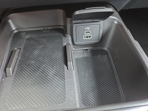 New 2026 Ford Bronco Outer Banks AWD/4WD image 18