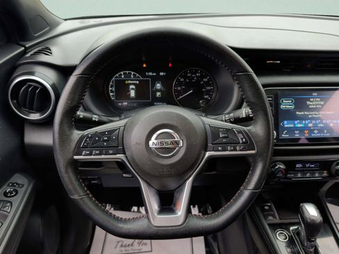 Used 2021 Nissan Kicks SR FWD image 15