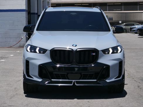 Used 2025 BMW X5 M60i w/ Parking Assistance Package AWD/4WD image 6