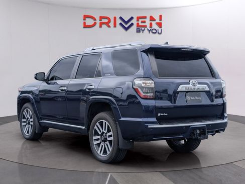 Used 2023 Toyota 4Runner Limited AWD/4WD image 3