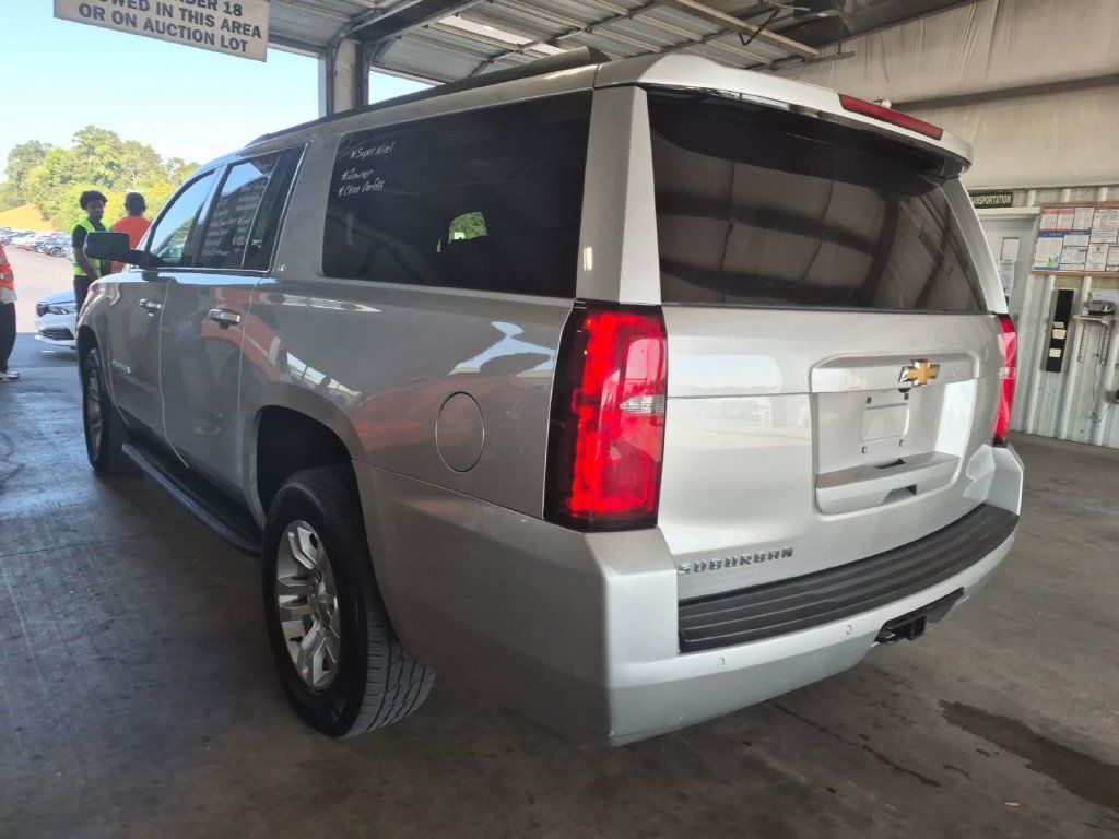 Used 2020 Chevrolet Suburban LT AWD/4WD image 2