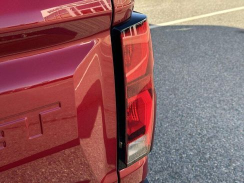 Certified 2024 Chevrolet Colorado Z71 w/ Z71 Convenience Package 2 image 7