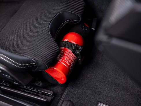 Certified 2025 Porsche 911 GT3 RWD image 63