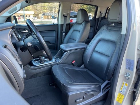 Used 2021 Chevrolet Colorado Z71 w/ Safety Package image 19