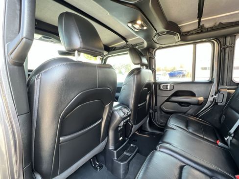 Used 2022 Jeep Wrangler Unlimited Sahara w/ Cold Weather Group image 23