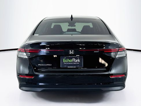 Used 2024 Honda Accord LX image 7
