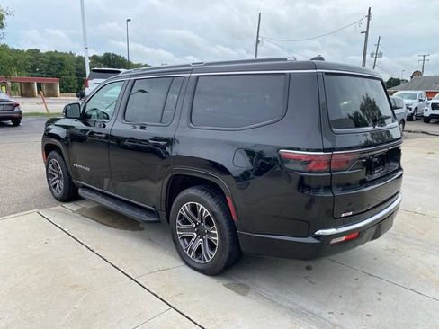 Used 2024 Jeep Wagoneer Series II AWD/4WD image 7