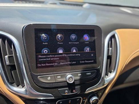 Used 2022 Chevrolet Equinox Premier FWD image 11