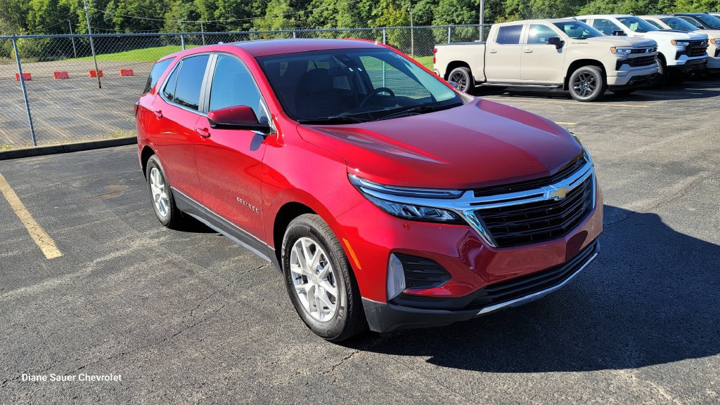 Used 2024 Chevrolet Equinox LT FWD image 8