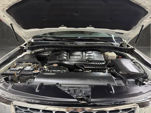 Used 2018 Nissan Armada Platinum w/ Captain Seat Package image 9