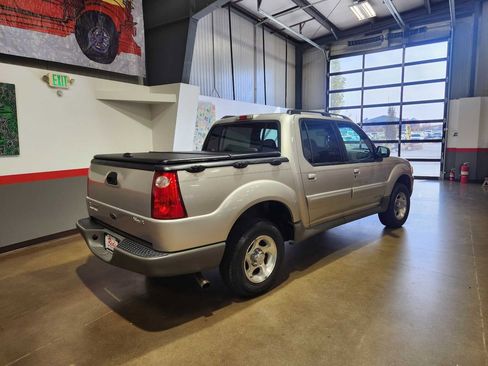 Used 2002 Ford Explorer Sport Trac 4x4 image 19