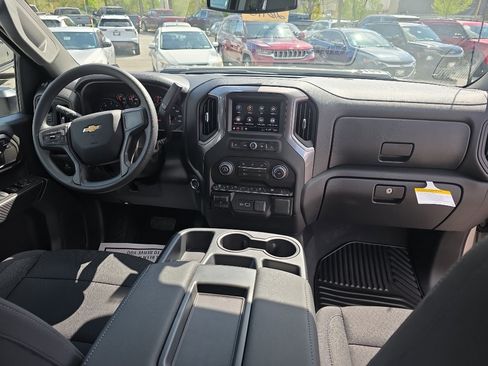 New 2026 Chevrolet Silverado 2500 Custom w/ Custom Value Package AWD/4WD image 10
