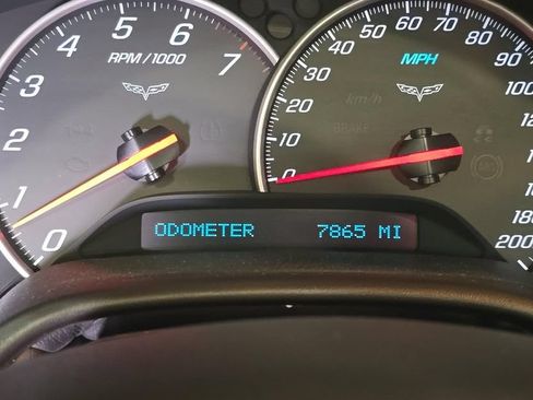 Used 2007 Chevrolet Corvette Convertible w/ Preferred Equipment Group RWD image 15