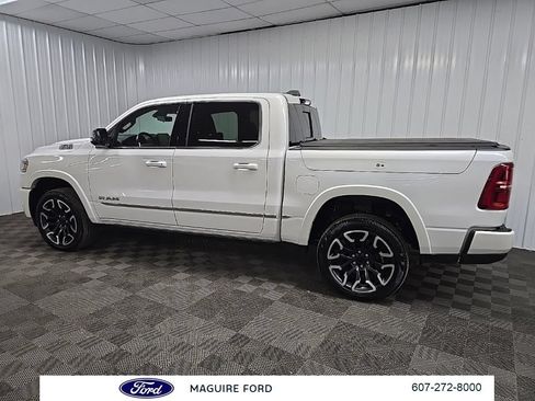 Used 2025 RAM 1500 Limited AWD/4WD image 5