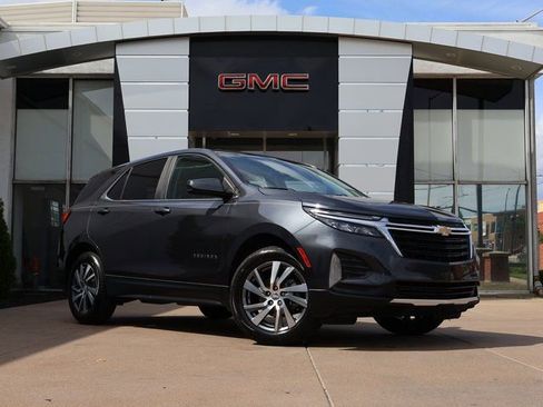 Certified 2022 Chevrolet Equinox LT FWD image 1