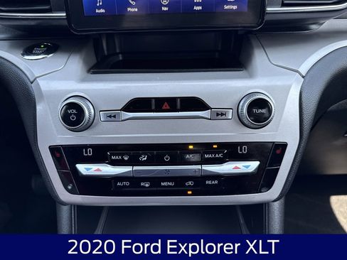 Used 2020 Ford Explorer XLT w/ Equipment Group 202A AWD/4WD image 25