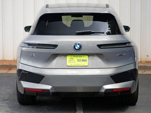 Used 2023 BMW iX xDrive50 w/ Ultimate Package 2 AWD/4WD image 56