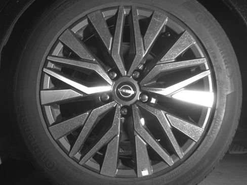 Used 2025 Nissan Altima 2.5 SV FWD image 17