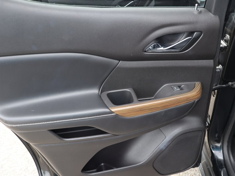 Used 2019 GMC Acadia SLE w/ Driver Alert Package I FWD image 20