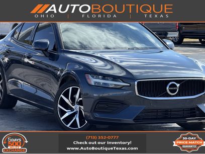 Used 2019 Volvo S60 T5 Momentum w/ Premium Package