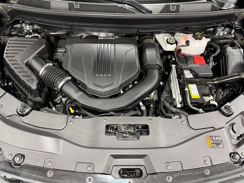 Used 2024 Chevrolet Traverse RS w/ LPO, Floor Liner Package image 47