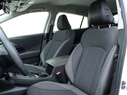 Used 2024 Subaru Impreza 2.0i image 10