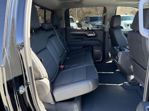 Used 2023 GMC Sierra 1500 Denali w/ Denali Reserve Package image 19