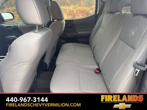 Used 2022 Toyota Tacoma SR image 40