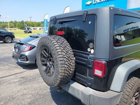 Used 2014 Jeep Wrangler Sport w/ Quick Order Package 23S AWD/4WD image 4