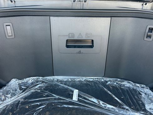 New 2024 Ford F150 Lightning XLT image 22