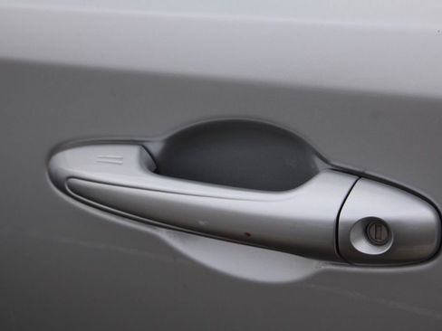 Used 2016 Toyota RAV4 XLE image 15