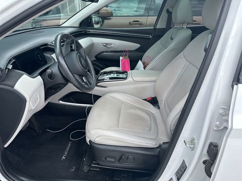 Used 2023 Hyundai Tucson Limited FWD image 16