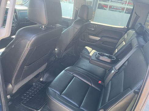 Used 2018 Chevrolet Silverado 1500 LT w/ All Star Edition image 19