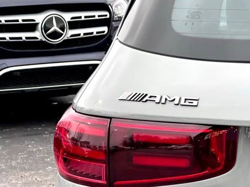 New 2026 Mercedes-Benz GLB 35 AMG 4MATIC image 9